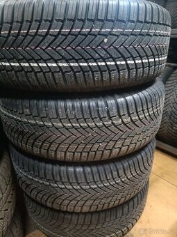 205/60r16 nová celo roční sada VW