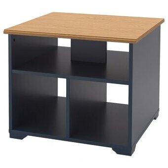 Stylový konferenční stolek Ikea Skruvby