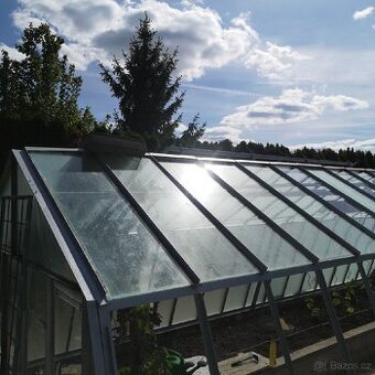 Skla skleník