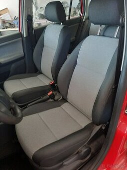 nd z škoda fabia 2 1.4 63kw vinová modrá stříbrná roso