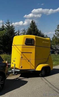 Prodám přepravník na 2 koně Böckmann Comfort delux