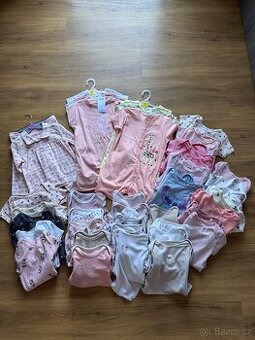 Dětský set oblečení,Primark,Sinsai,38ks,1-2roky,Praha