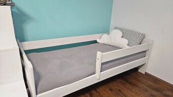 Dětská dřevěná postel 80x180cm bílá ( dětská postýlka )