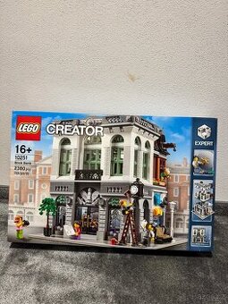 LEGO CREATOR: Modulární Dům: Brick Bank 10251