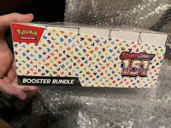 Pokémon Scarlet & Violet 151 Display