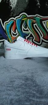 nike air force1 supreme