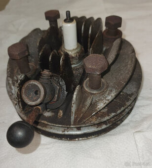 Hlava DKW NSU, centrála, stabilní motor