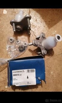 Passat B6 kulový čep