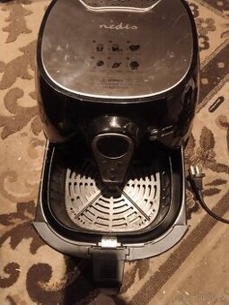 Horkovzdušná fritéza