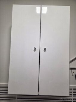 Koupelnová skříňka lesklá 75 x 49,5 x 22 cm