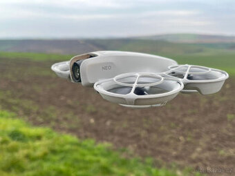 DJI Neo