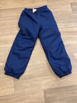 Zimní zateplené kalhoty 134/140 lyžařské