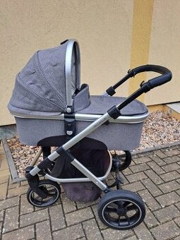 Kočárek Moon Scala