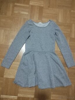 Šaty 146/152 HM