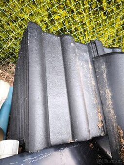 Střešní taška BRAMAC Classic protector plus – ebenově černá