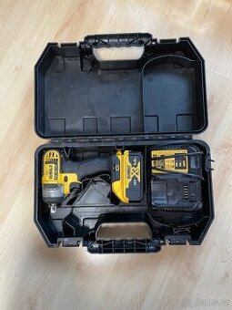 Dewalt dcf 880 m2