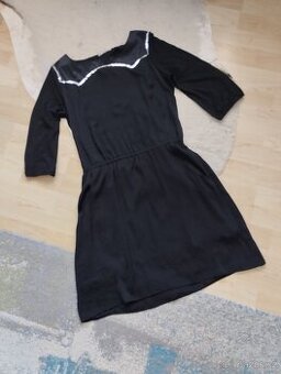 Černé šaty vel. M