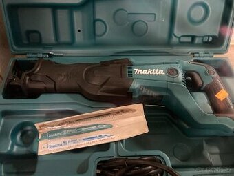 JR3061T - pila ocaska s předkyvem MAKITA