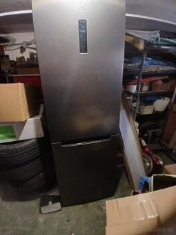 Lednice s mrazákem ETA 436290010BN, NoFrost, nerez – TOP sta