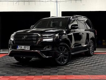 Toyota Land Cruiser 200 diesel v8 4.5