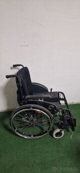Invalidní aktivní vozík