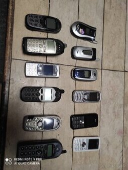 Sbírka mobilních telefonů