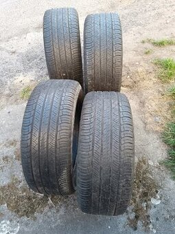 Prodám letní pneu Michelin 235/55 R17