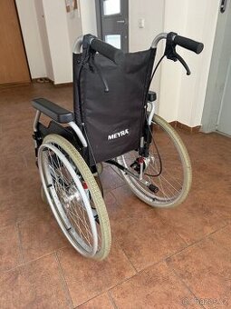 Invalidní vozík- projede 60tkama