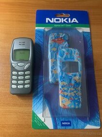 Nokia 3210 + novy orig. kryt