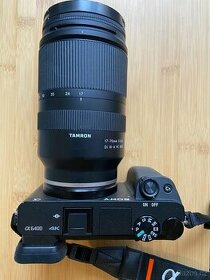 Sony A6400 + Tamron 17-70mm f2.8