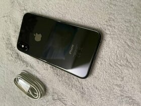 iPhone XS 64gb Vesmírně šedý