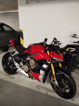 Ducati Streetfighter V4S