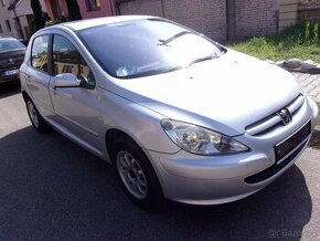 Peugeot 307 1,4i 16V 65kW,provoz 7.2004, benzin