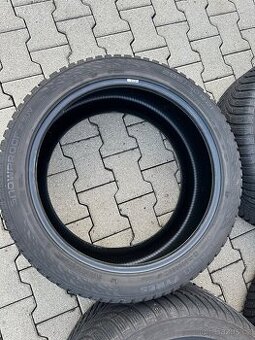 Zimní pneumatiky 285/40/21 109 V Nokian Snowproof 2 suv