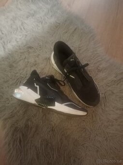 Puma Provoke 39