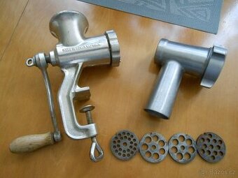 Kuchyňský mlýnek PORKERT 5 Made in Czechoslovakia -zachovalý