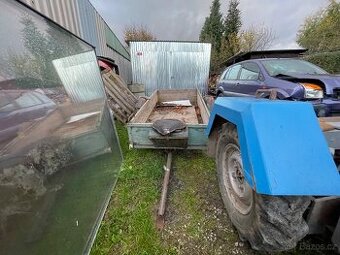 Traktor domácí výroby Škoda spartak + vlečka