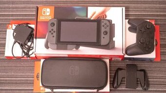 Nintendo Switch (verze 2017) + příslušenství