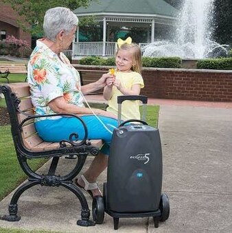 Kyslíkový koncentrátor CAIRE ECLIPSE 5