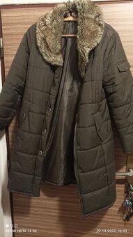 ZIMNÍ DÁMSKÝ KABÁT