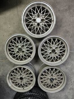 Alu disky Exip R15 dvourozměrné