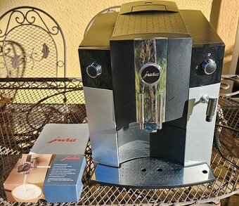 Kávovar Jura C65