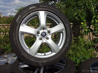 Alhambra + Sharan - zánovní zimní alu kola 17" 5x112