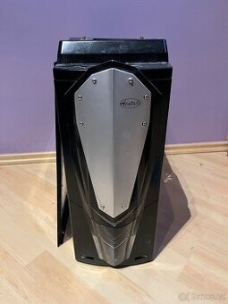 Prodám starý ale funkční počítač