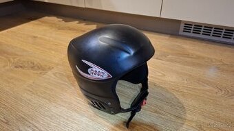 Lyžařská helma dětská