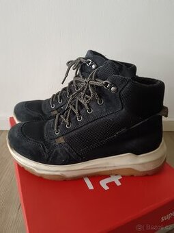 Zimní boty Superfit velikost 37