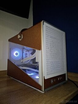 HERNÍ PC - ZÁRUKA - RTX 5070, RYZEN 7800X3D, 32GB DDR5... - 1