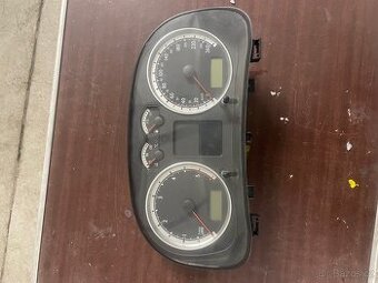 Sportchrom polodot budíky NAFTA VW Bora & Golf 4