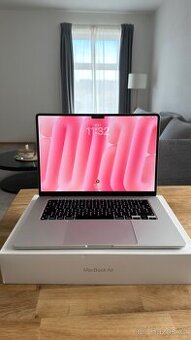 MacBook Air 15" M3