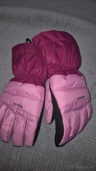 Nové rukavice, 14let